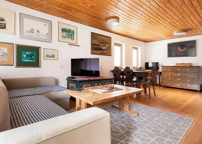 度假居 贝拉度假屋 *